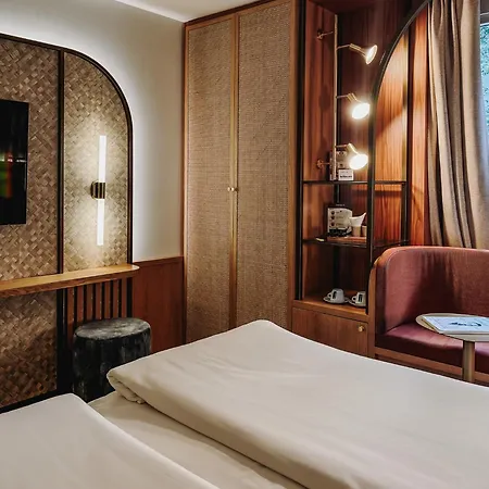 Ameron Flora Hotel 4*