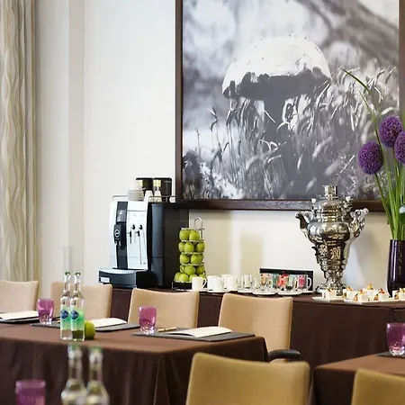Ameron Flora Hotel